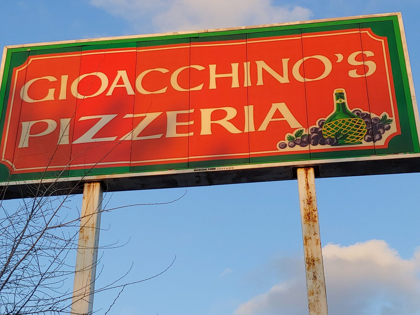 The Gioacchino's Pizzeria sign at 5201 St. Charles Rd in Bellwood, IL